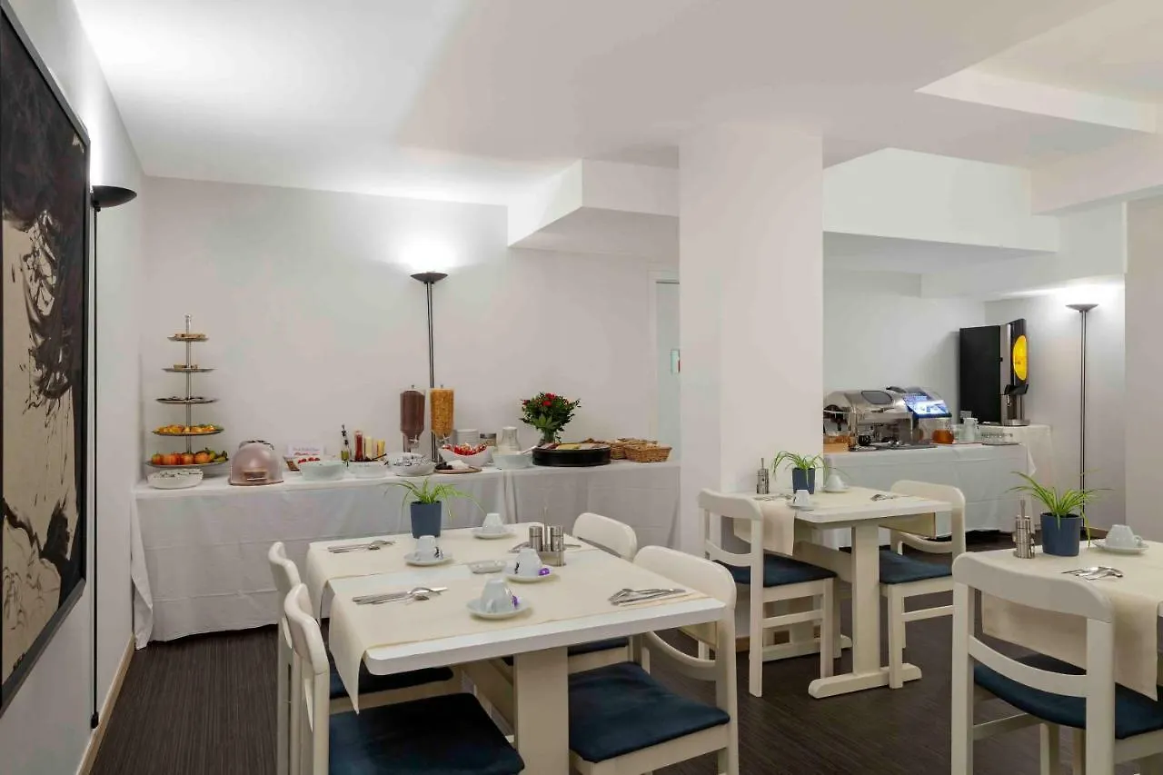Hotel Argus By Happyculture Saint-Gilles